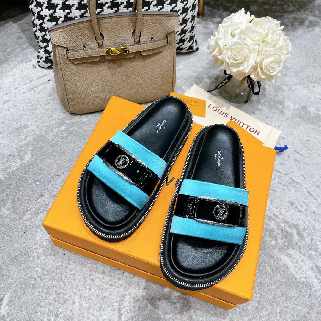 Louis Vuitton Women's Pool Pillow Flat Comfort Mule Blue For Women LV