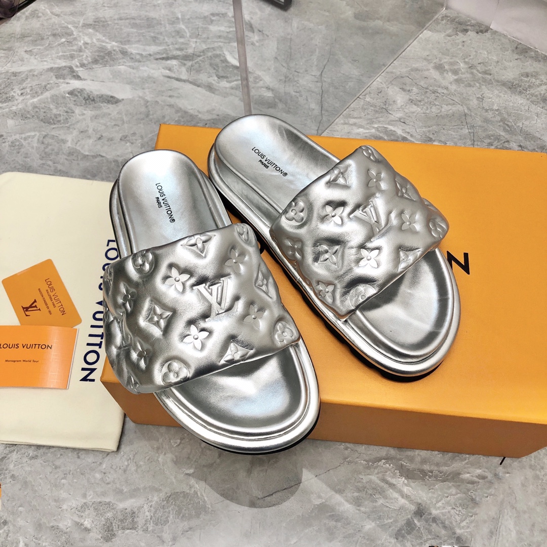 Louis Vuitton Women's Pool Pillow Flat Comfort Mule Sliver For Women LV 1AACEM